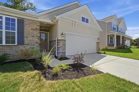 Exterior - 1255 Eagle Blvd, Hamilton Township, OH 45039 photo 2 of 2