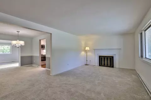 Living - 11220 Foremark Dr, Blue Ash, OH 45241 photo 2 of 4