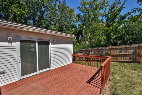Exterior - 11220 Foremark Dr, Blue Ash, OH 45241 photo 4 of 9