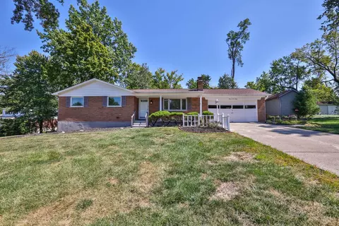 11220 Foremark Dr, Blue Ash, OH 45241