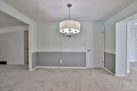 Dining - 11220 Foremark Dr, Blue Ash, OH 45241 photo 1 of 1