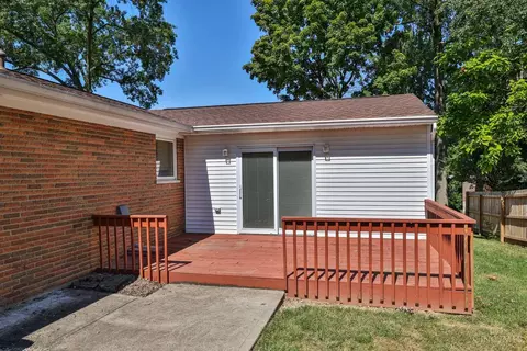 Exterior - 11220 Foremark Dr, Blue Ash, OH 45241 photo 3 of 9