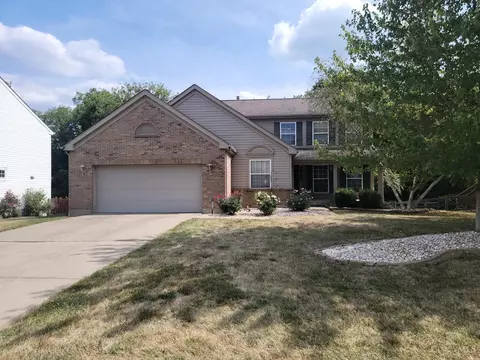 3836 Bach Grove Ct, Amelia, OH 45102