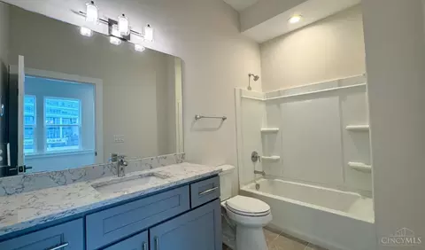 3912 Edwards Rd, Cincinnati, OH 45209 photo 24