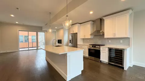 3912 Edwards Rd, Cincinnati, OH 45209 photo 5