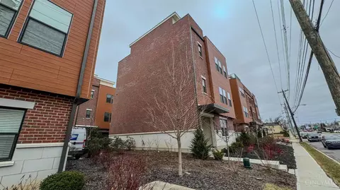3912 Edwards Rd, Cincinnati, OH 45209 photo 3