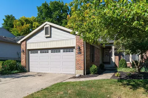 12195 Thames Pl, Sharonville, OH 45241