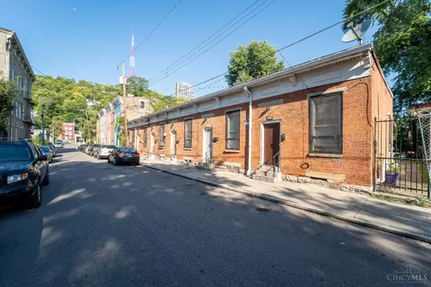 2142 Staebler St, Cincinnati, OH 45204