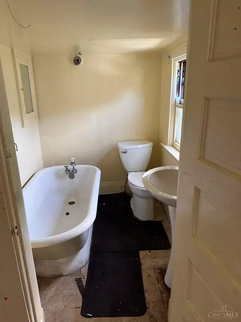 1373 Section Rd, Cincinnati, OH 45237 photo 7