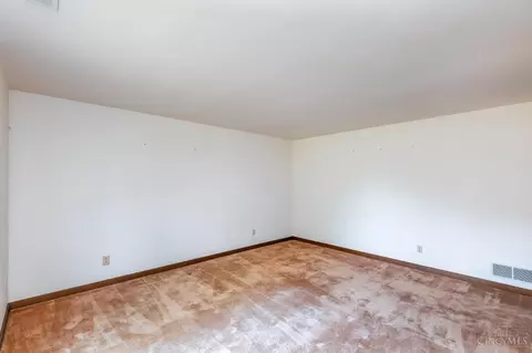 524 Topfield Dr, Cincinnati, OH 45255 photo 42