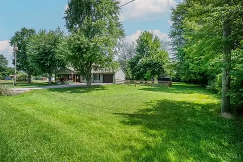 1027 Lorelei Dr, Fayetteville, OH 45118