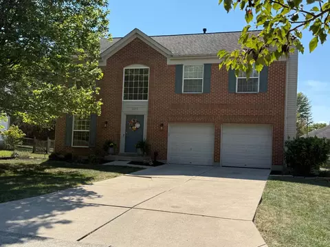 1485 Foxtale Ct, Milford, OH 45150