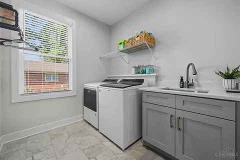 4191 Turf Ln, Cincinnati, OH 45211 photo 29