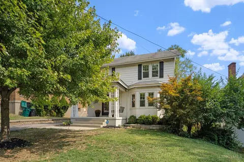 5938 Woodmont Ave, Cincinnati, OH 45213