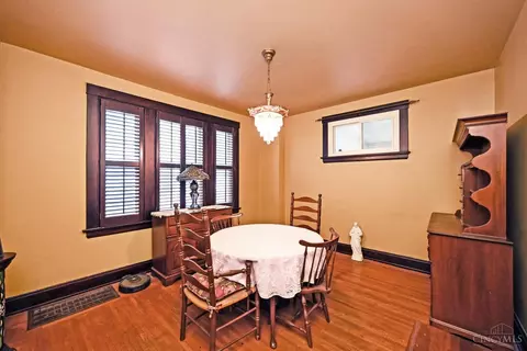 4553 Clearview Ave, Cincinnati, OH 45205 photo 8