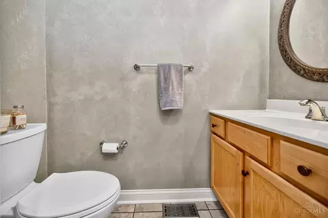 Bath - 4723 Brookfield Ct, Cincinnati, OH 45244 photo 1 of 7