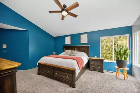 Bedroom - 4723 Brookfield Ct, Cincinnati, OH 45244 photo 3 of 7