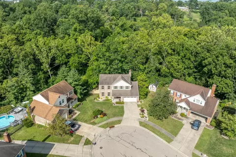 View/Area - 3076 Hoock Ct, Cincinnati, OH 45239 photo 1 of 2