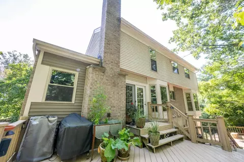 Exterior - 3076 Hoock Ct, Cincinnati, OH 45239 photo 14 of 15