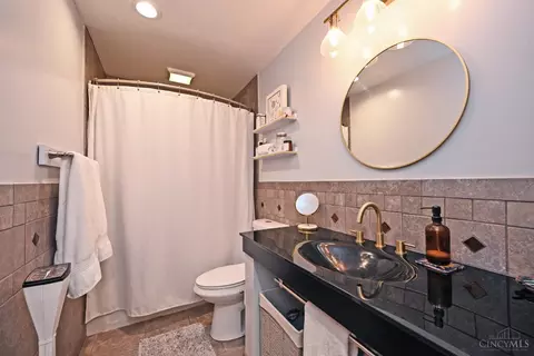 4417 Wiborg Dr, Cincinnati, OH 45244 photo 17