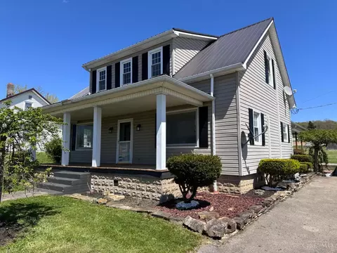 Exterior - 9 Sugar St, Sinking Spring, OH 45172 photo 2 of 5