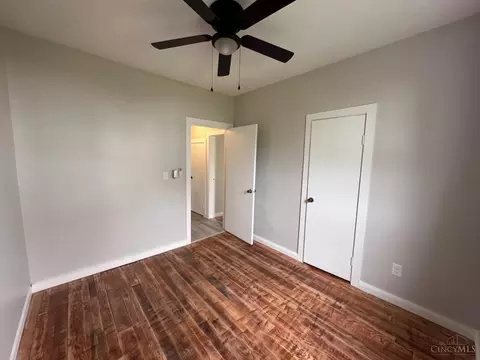 Bedroom - 9 Sugar St, Sinking Spring, OH 45172 photo 2 of 6