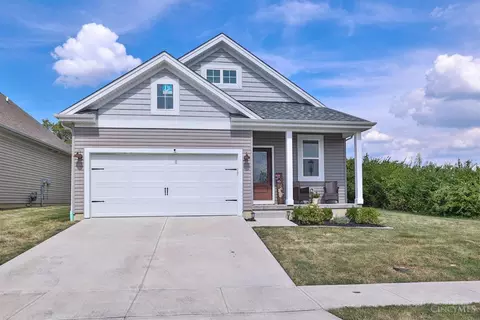 3354 Forestview Gardens Dr, Cincinnati, OH 45211