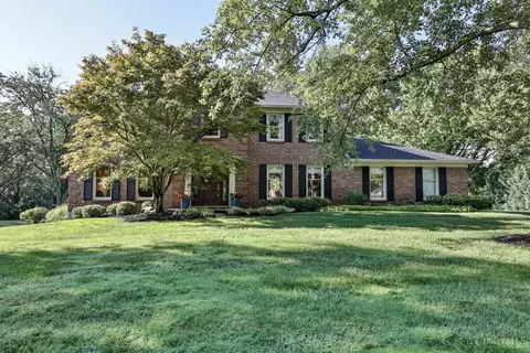 11053 Toddtee Ln, Montgomery, OH 45242