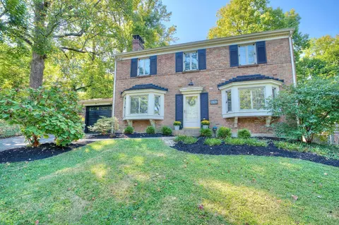 1909 Gregory Ln, Cincinnati, OH 45206 photo 2