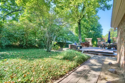1909 Gregory Ln, Cincinnati, OH 45206 photo 5