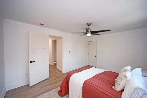 Bedroom - 1120 Carson Ave, Cincinnati, OH 45205 photo 2 of 8