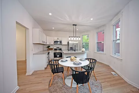 Dining - 1120 Carson Ave, Cincinnati, OH 45205 photo 1 of 3