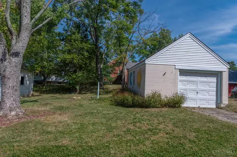 Exterior - 1842 Centerridge Ave, Cincinnati, OH 45231 photo 3 of 5