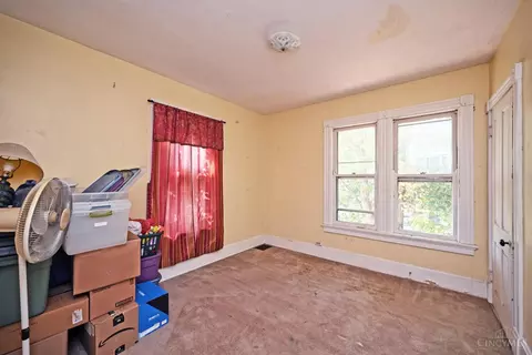 Bedroom - 6770 River Rd, Cincinnati, OH 45233 photo 2 of 4