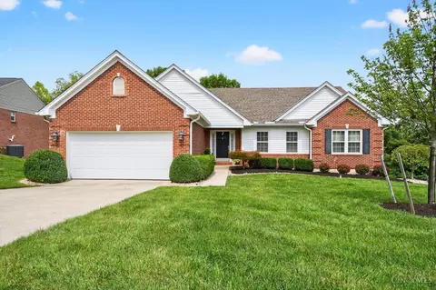 1672 River Shore Ct, Kings Mills, OH 45034