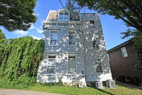 2404 Clifton Ave, Cincinnati, OH 45219