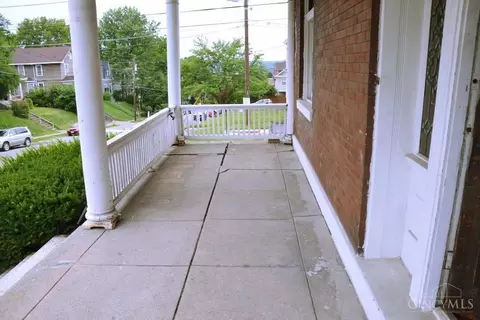 Exterior - 502 Riddle Rd, Cincinnati, OH 45220 photo 6 of 6
