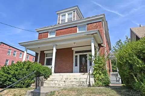 Exterior - 502 Riddle Rd, Cincinnati, OH 45220 photo 2 of 6