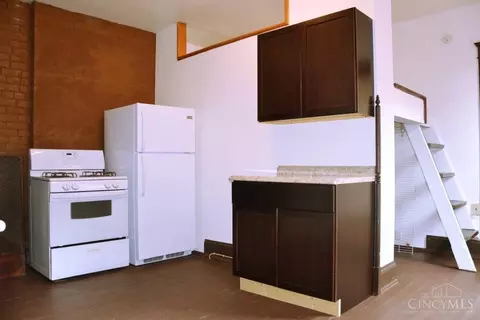 305 Warner St, Cincinnati, OH 45219 photo 14
