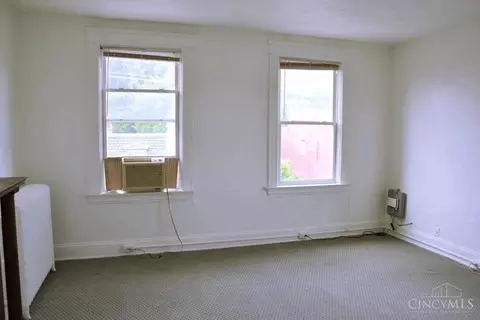 305 Warner St, Cincinnati, OH 45219 photo 20