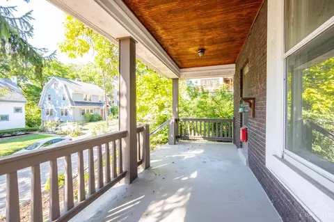 Exterior - 3476 Morrison Pl, Cincinnati, OH 45220 photo 6 of 11
