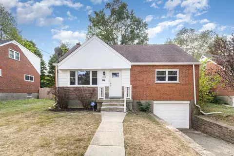 1063 Roxie Ln, Cincinnati, OH 45224