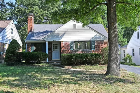 6114 Glade Ave, Cincinnati, OH 45230