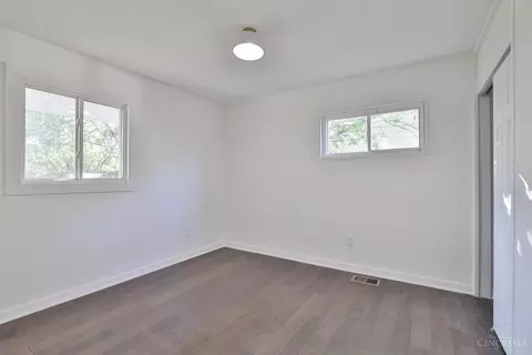 Bedroom - 8734 Grenada Dr, Cincinnati, OH 45231 photo 1 of 4