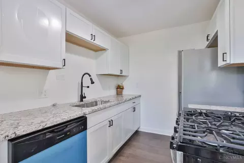 Kitchen - 8734 Grenada Dr, Cincinnati, OH 45231 photo 1 of 4