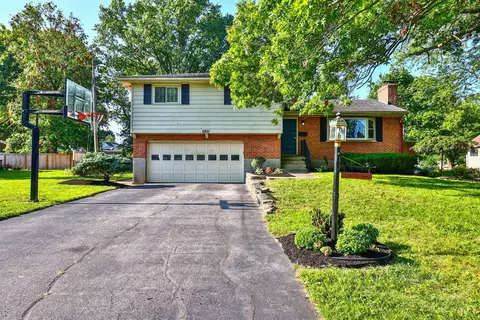 6951 Miami Hills Dr, Cincinnati, OH 45243