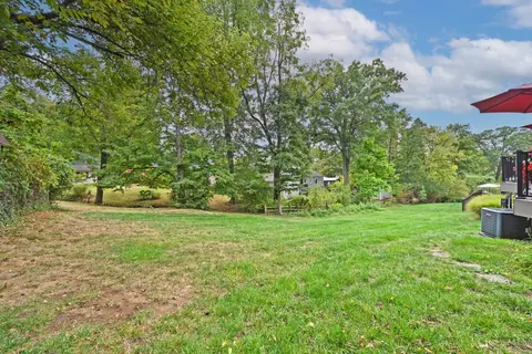 Exterior - 4008 Miami Rd, Mariemont, OH 45227 photo 14 of 17