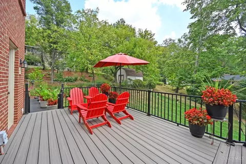 Exterior - 4008 Miami Rd, Mariemont, OH 45227 photo 9 of 17