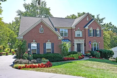 Exterior - 4008 Miami Rd, Mariemont, OH 45227 photo 2 of 17