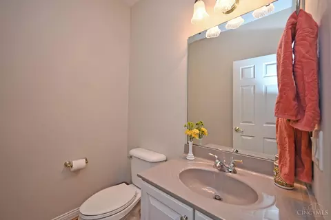 Bath - 4008 Miami Rd, Mariemont, OH 45227 photo 1 of 6